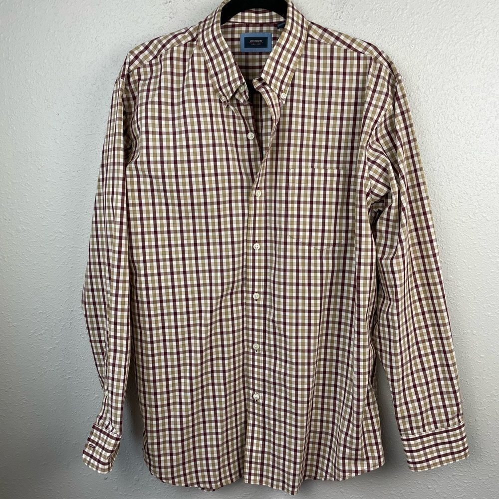 Arrow Button Down Shirt Size L EUC